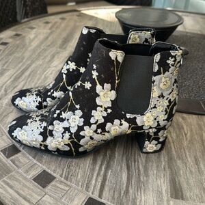 Anne Klein floral booties